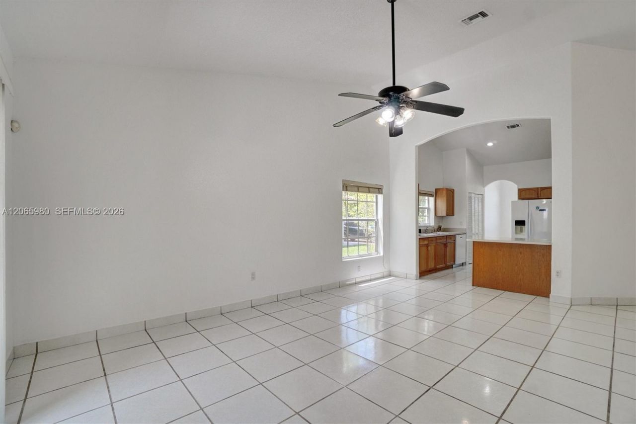 25 Ludlam Dr, Miami Springs, FL 33166 Photo