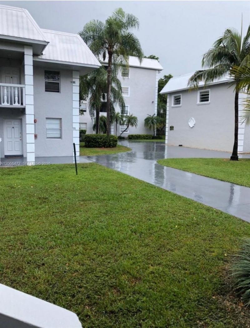 17255 SW 95th Ave , Unit D153, Palmetto Bay, FL 33157 Photo