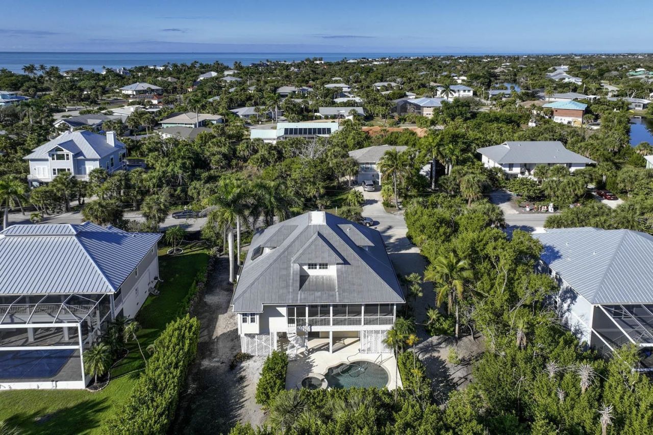 580 Sea Oats Dr, Sanibel, FL 33957 Photo