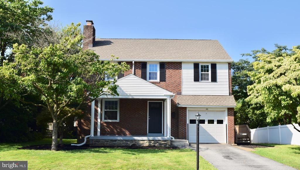 22 Rolling Road, Claymont, DE 19703 Main Photo