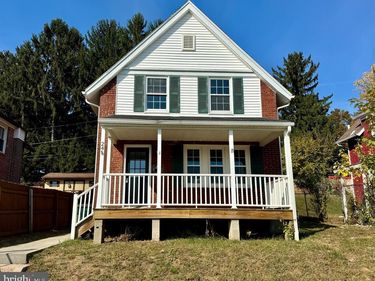 24 LAFAYETTE AVENUE, COATESVILLE, PA 19320