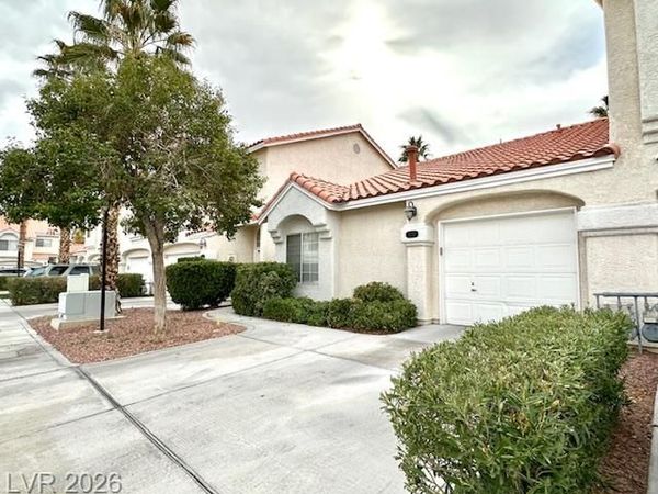 5255 Island Chain Road, Las Vegas, NV 89118