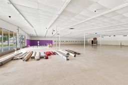 208 W Broadway St. photo 4