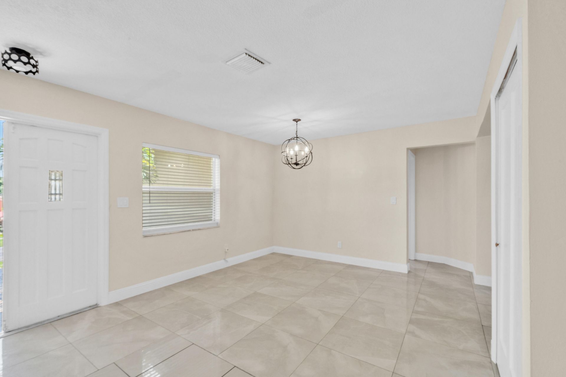 4921 NW 39th Street, Lauderdale Lakes, FL 33319 Photo