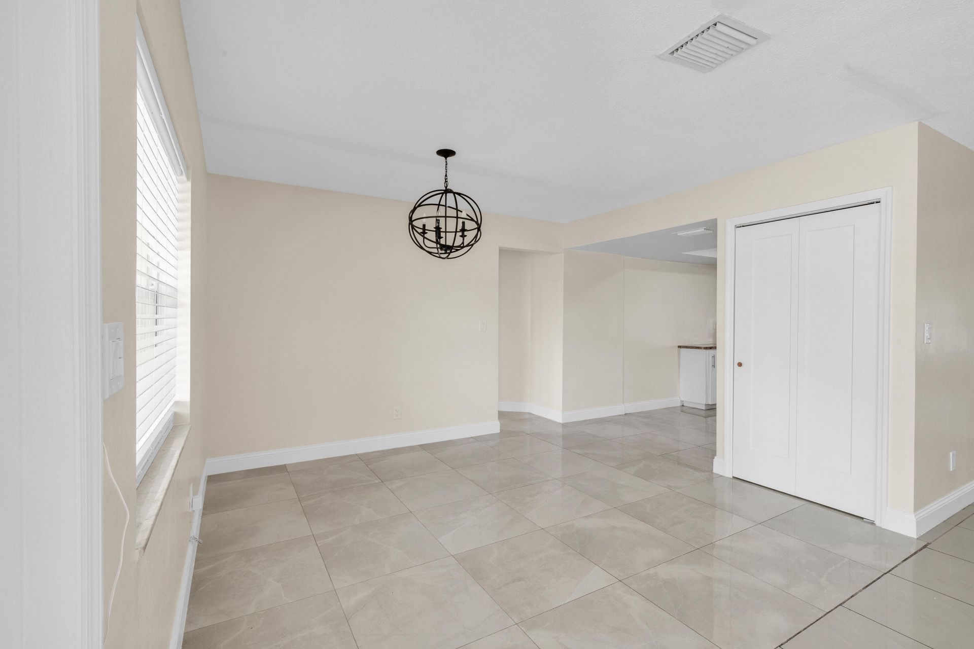 4921 NW 39th Street, Lauderdale Lakes, FL 33319 Photo