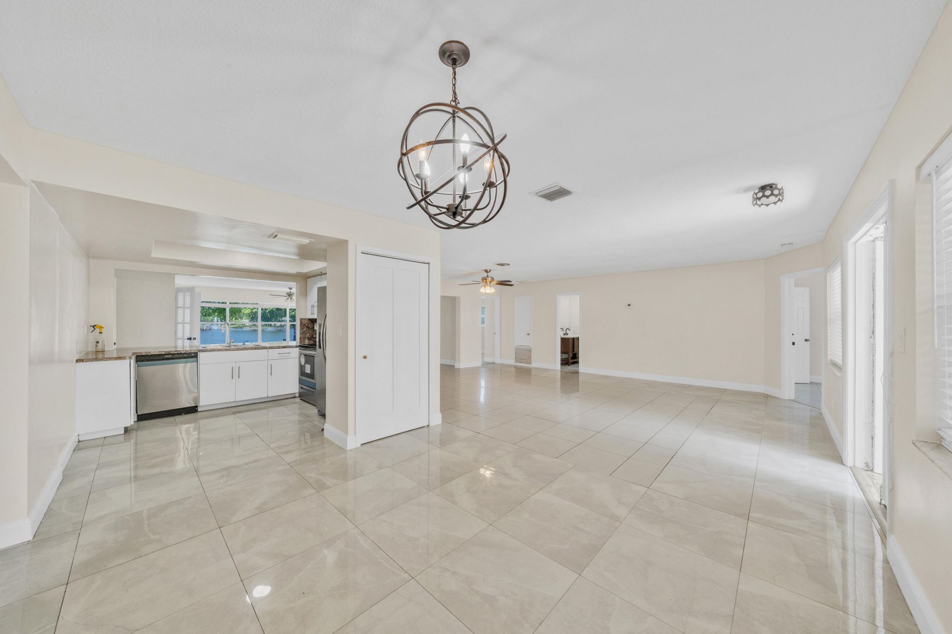 4921 NW 39th Street, Lauderdale Lakes, FL 33319 Photo