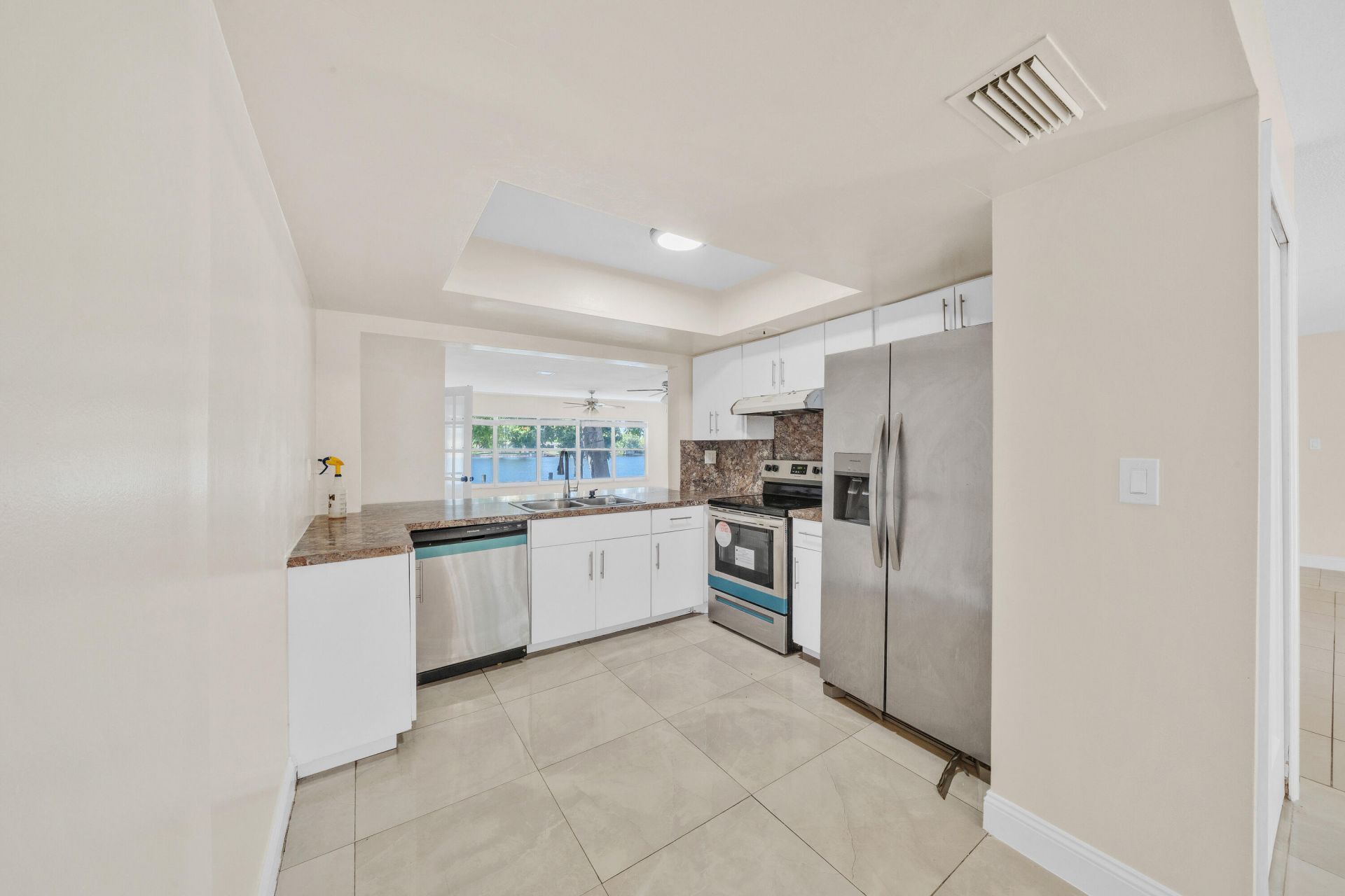 4921 NW 39th Street, Lauderdale Lakes, FL 33319 Photo