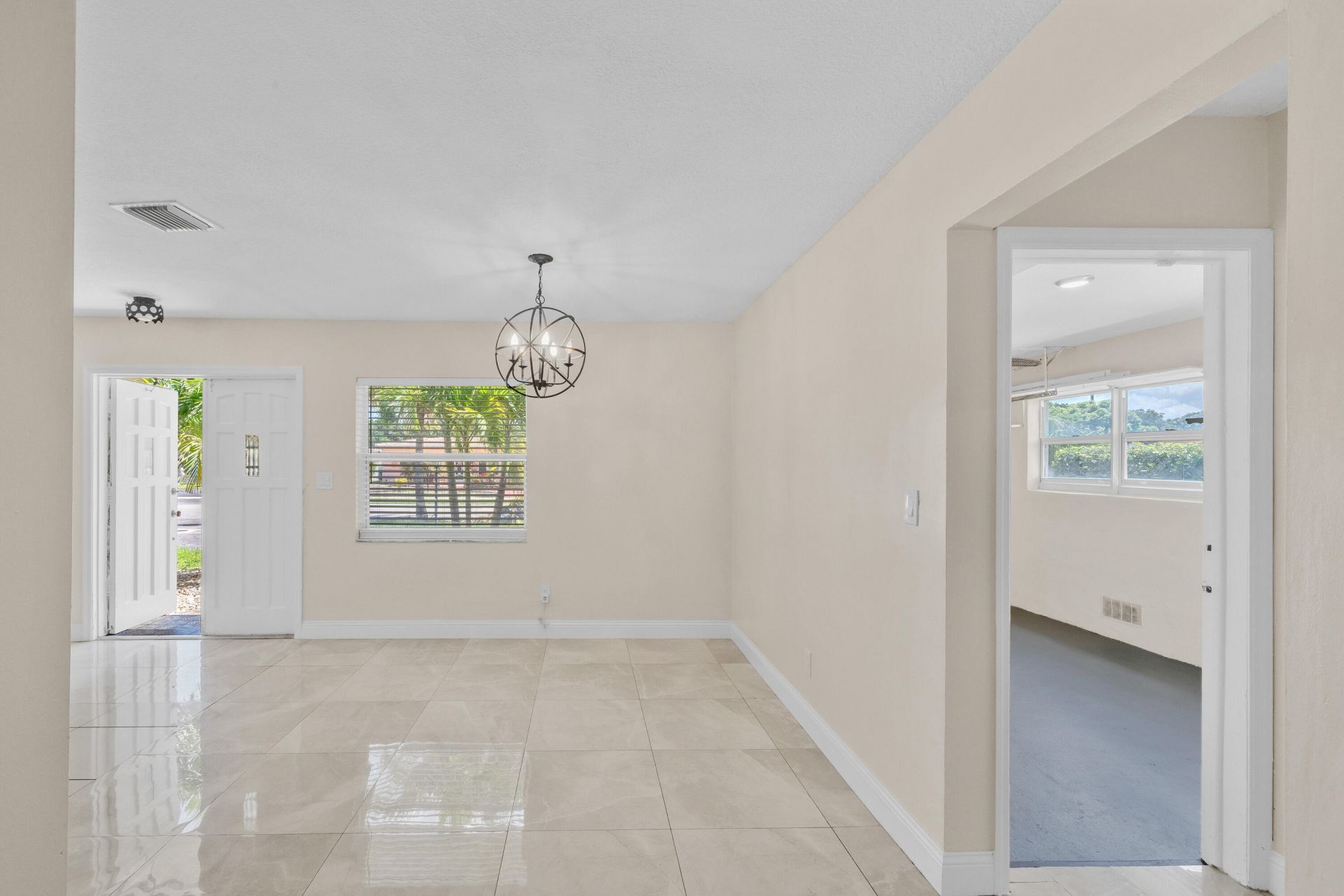 4921 NW 39th Street, Lauderdale Lakes, FL 33319 Photo