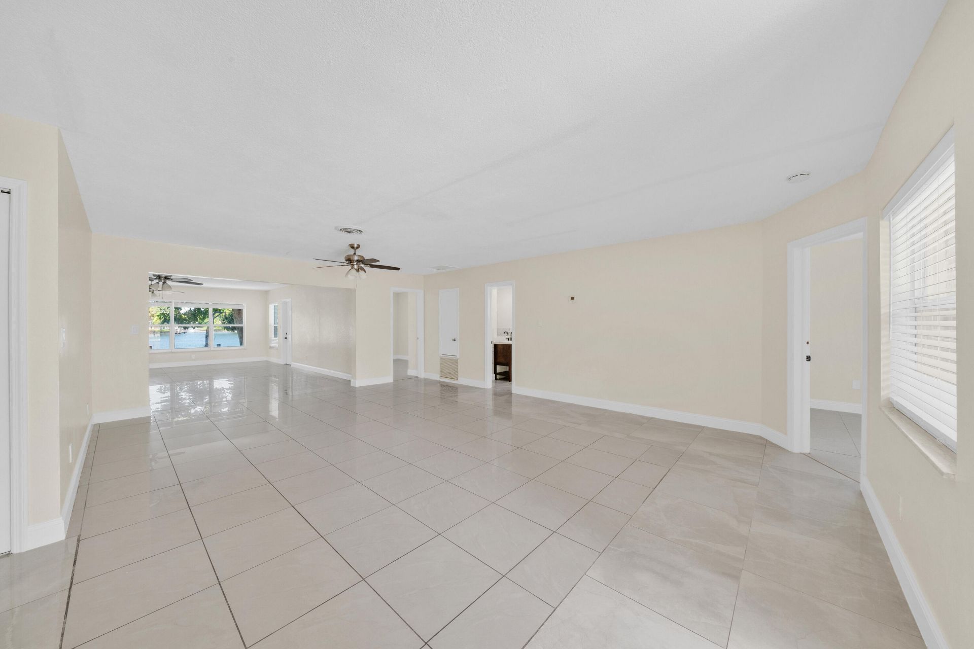 4921 NW 39th Street, Lauderdale Lakes, FL 33319 Photo