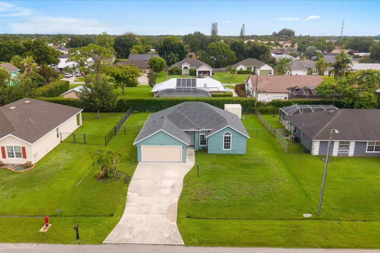 2388 SW Fern Circle, Port Saint Lucie, FL 34953 Photo