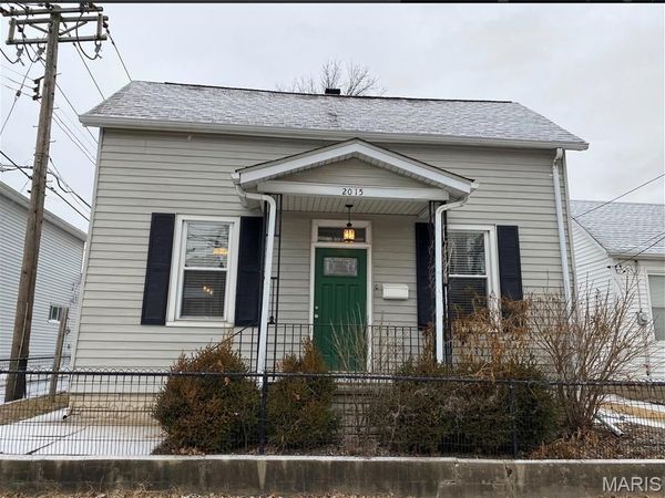 2015 Hereford Street, St Louis, MO 63110