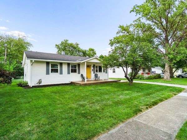 4822 Hillcrest Street N, Hilliard, OH 43026