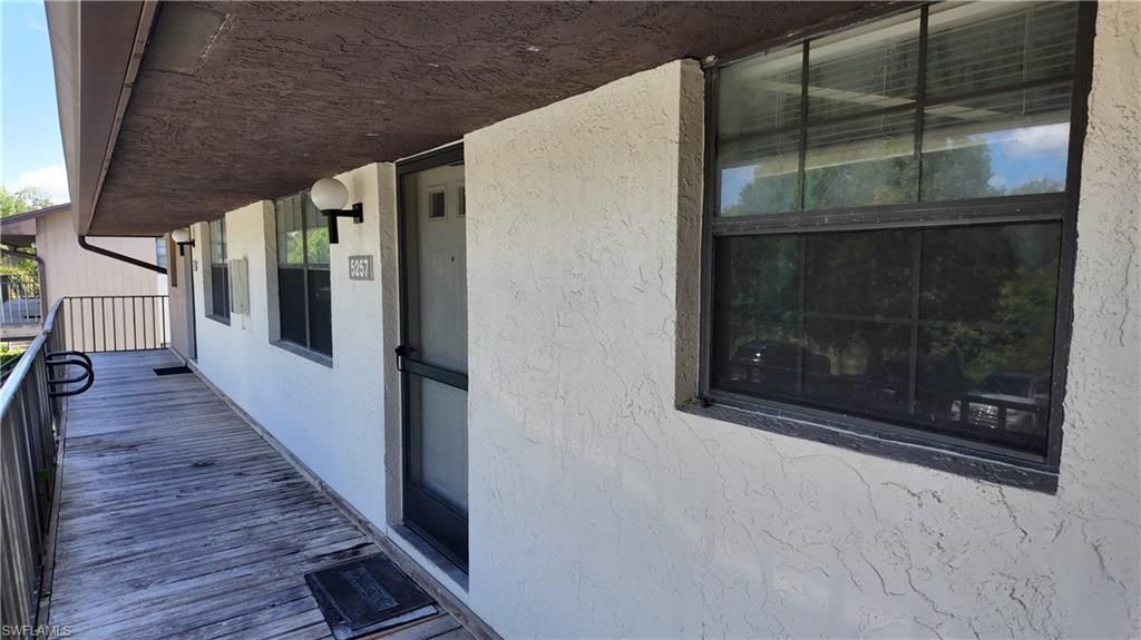 5257 Treetops Dr , Unit X202, Naples, FL 34113 Photo