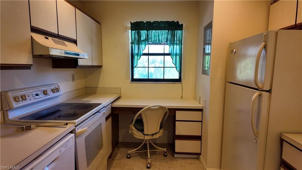 5257 Treetops Dr , Unit X202, Naples, FL 34113 Photo