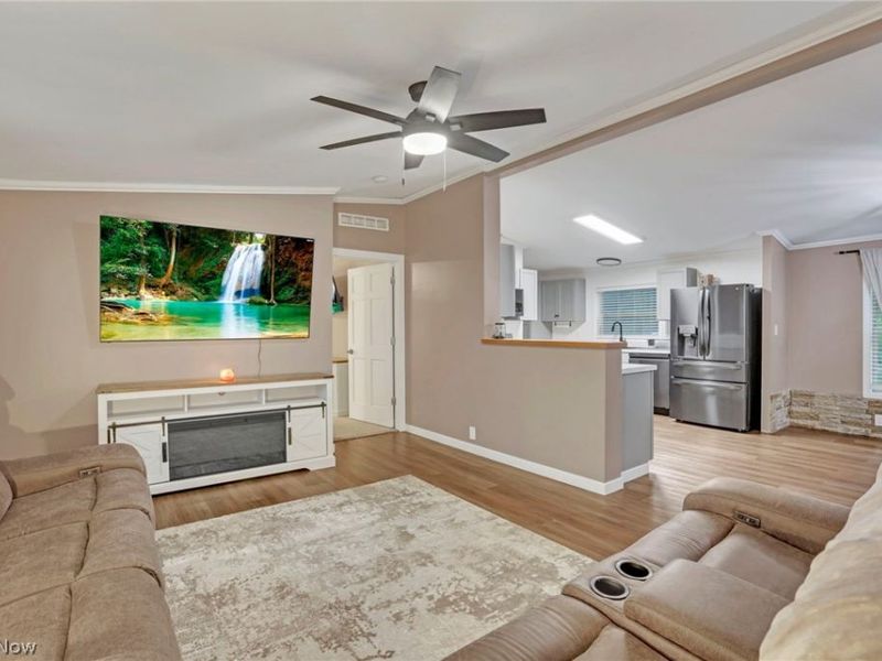 14090 Glenwood Ln, Cumberland, OH 43732 Photo 10