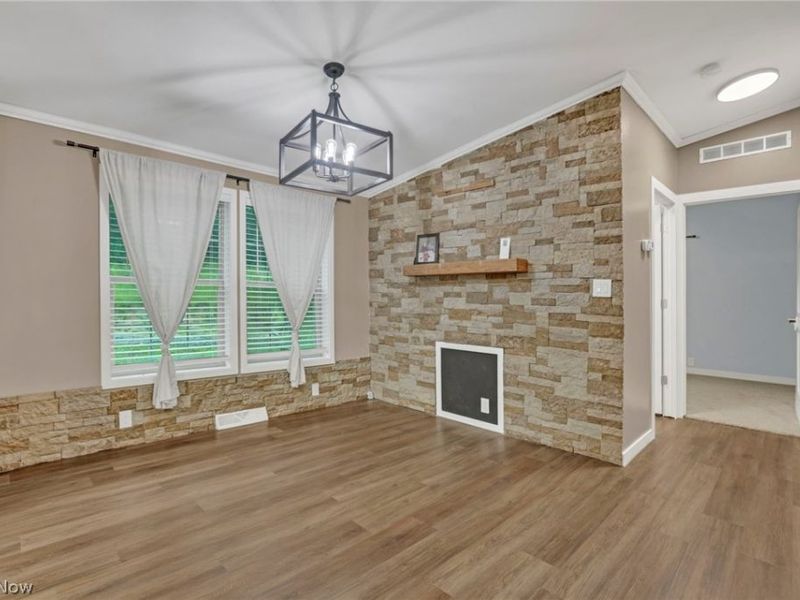 14090 Glenwood Ln, Cumberland, OH 43732 Photo 13