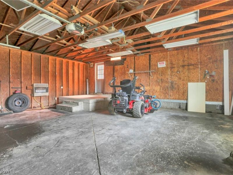 14090 Glenwood Ln, Cumberland, OH 43732 Photo 36