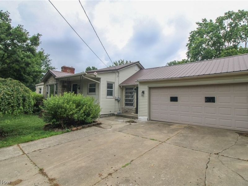 6707 James Street, Poland, OH 44514 Photo 1