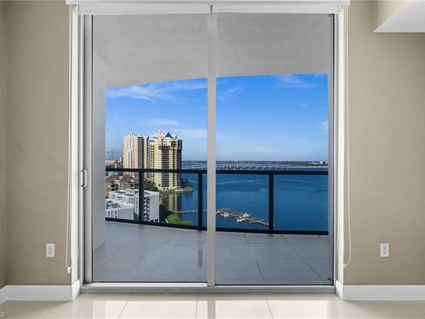 3000 Oasis Grand BLVD , Unit 1603, FORT MYERS, FL 33916