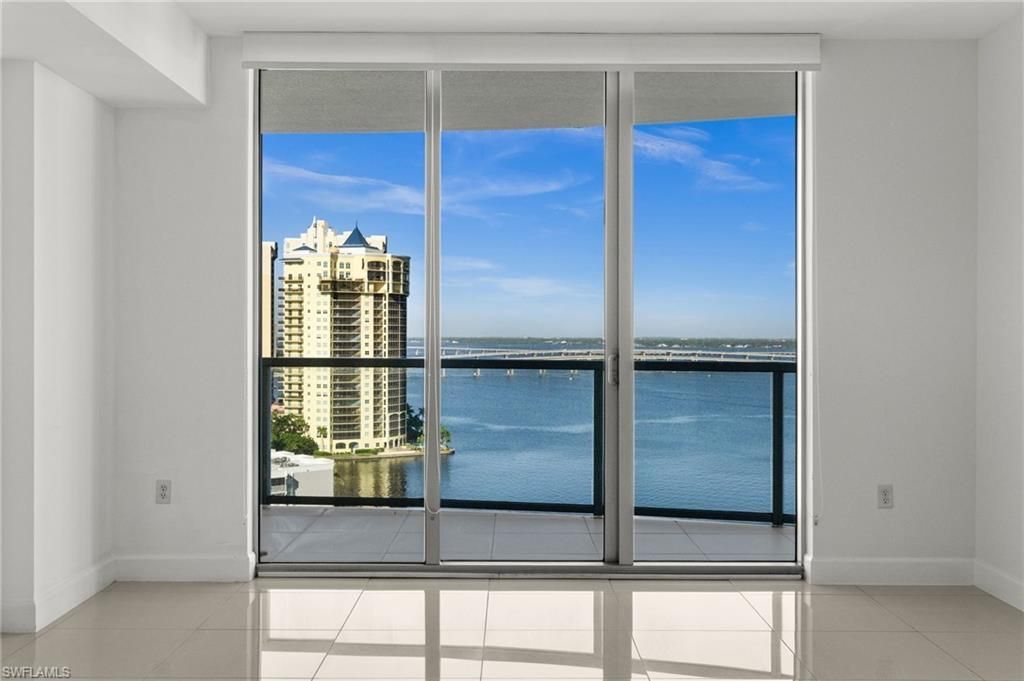 3000 Oasis Grand Blvd, Unit 1603, Fort Myers, FL 33916 Photo