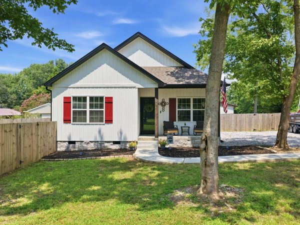 31 Honey Ln , Estill Springs, TN 37330