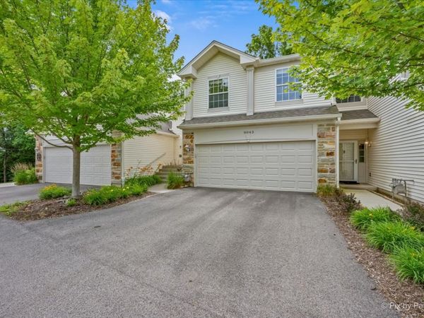 8043 Sierra Woods Lane , Unit 8043, Carpentersville, IL 60110