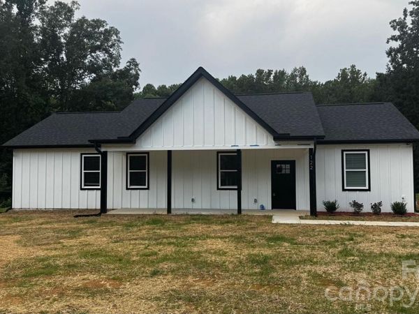 122 Pinecrest Drive , Shelby, NC 28152