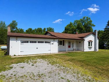 2402 Mertz Road, Indianfields Township, Mi 48723
