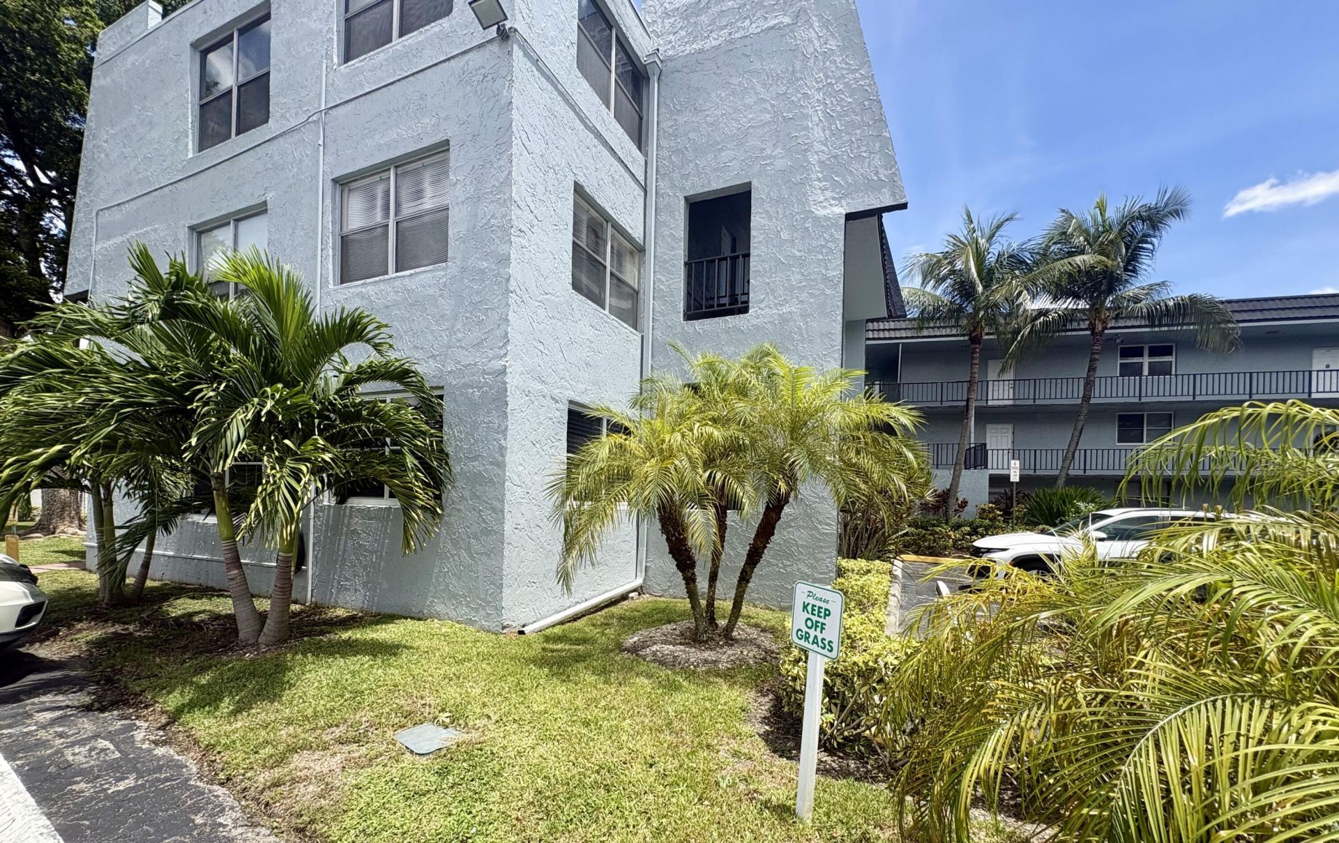 9200 Lime Bay Boulevard, Tamarac, FL 33321 Photo