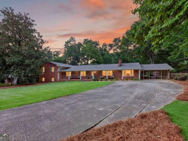 8928 Orchard Drive, Douglasville, GA 30134