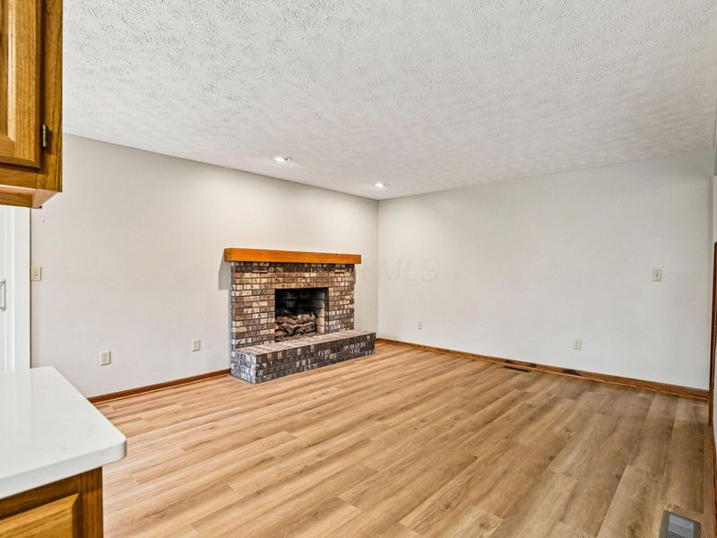 941 Karla Drive, Clinton, OH 44216 Photo 6