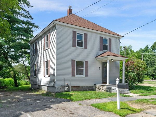 142 Main Street, Plaistow, NH 03865