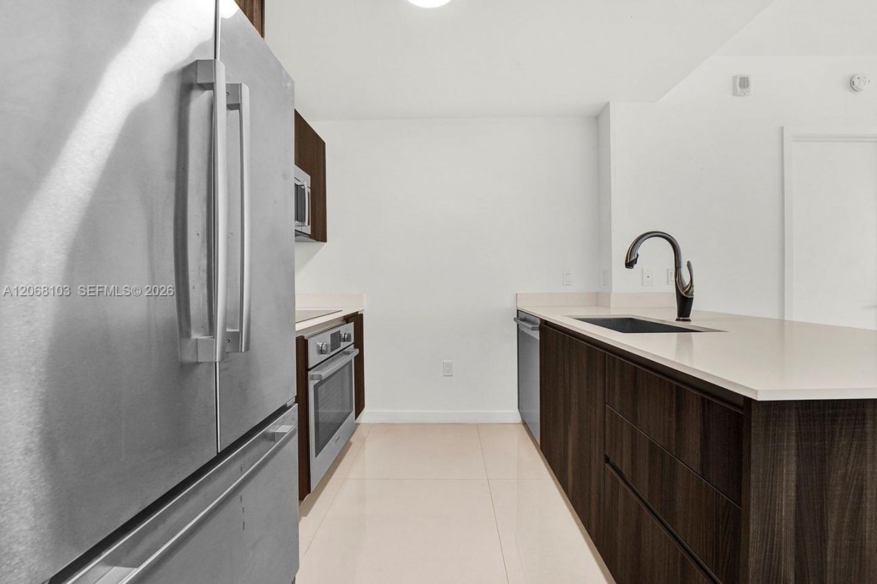 488 NE 18th St, Unit 3105, Miami, FL 33132 Photo