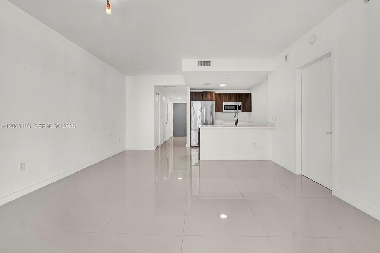 488 NE 18th St, Unit 3105, Miami, FL 33132 Photo