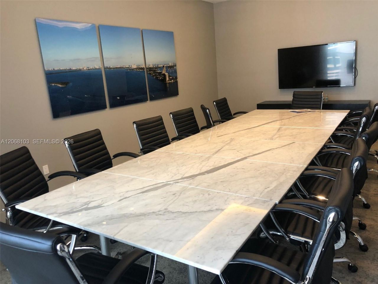 488 NE 18th St, Unit 3105, Miami, FL 33132 Photo