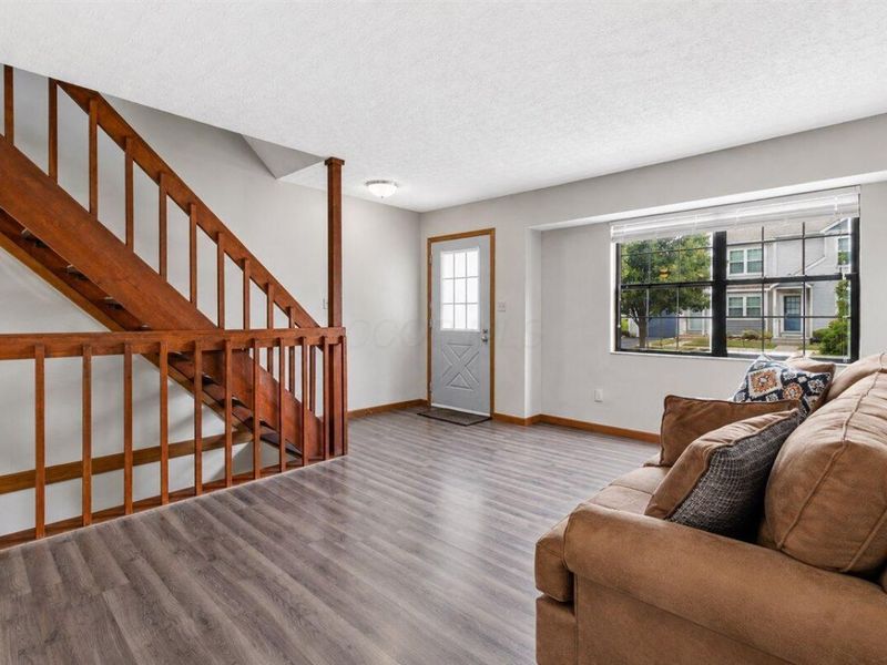 921 Noddymill Lane E, Unit 35E, Columbus, OH 43085 Photo 5