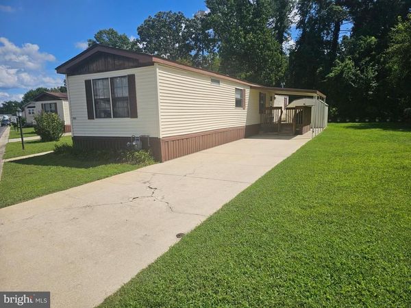 261 MAYFLOWER DRIVE, BUENA, NJ 08310