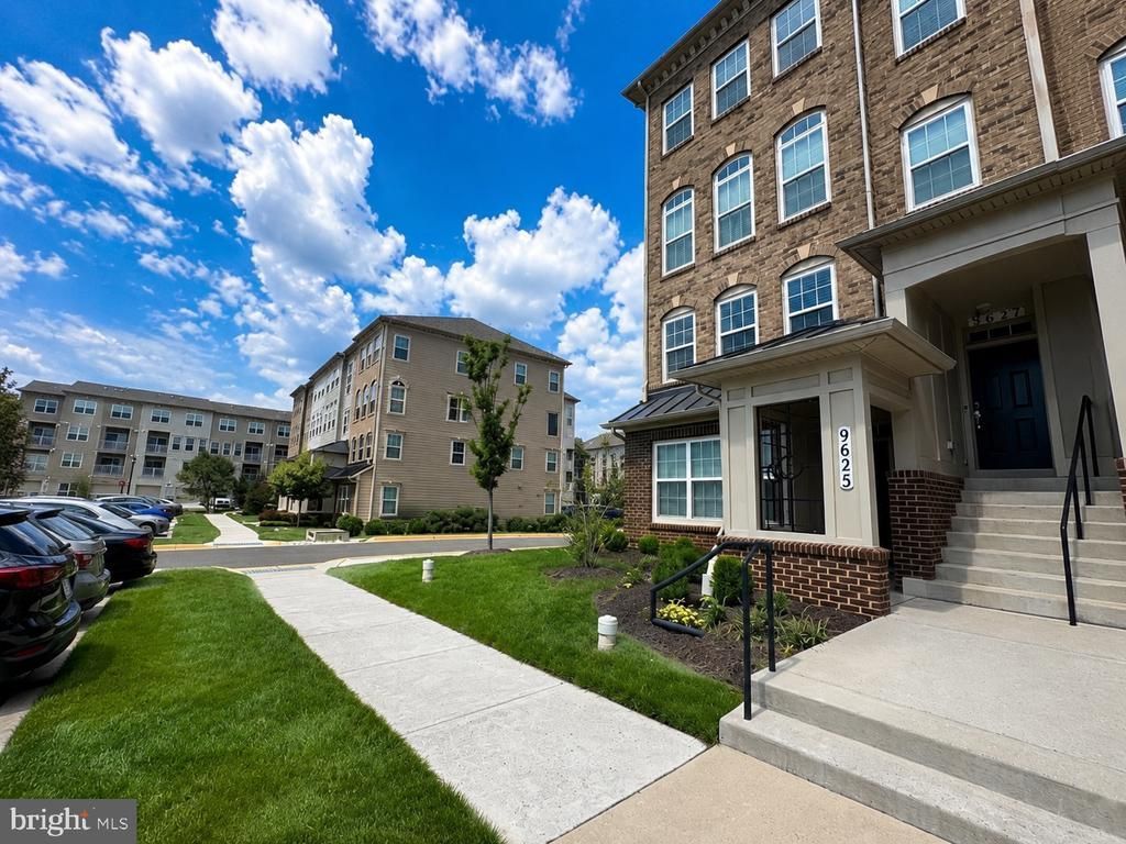 9625 BLOCK STREET, LANHAM, MD 20706