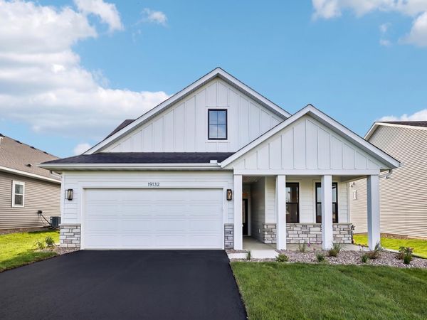 19132 Cloverleaf Way, Farmington, MN 55024