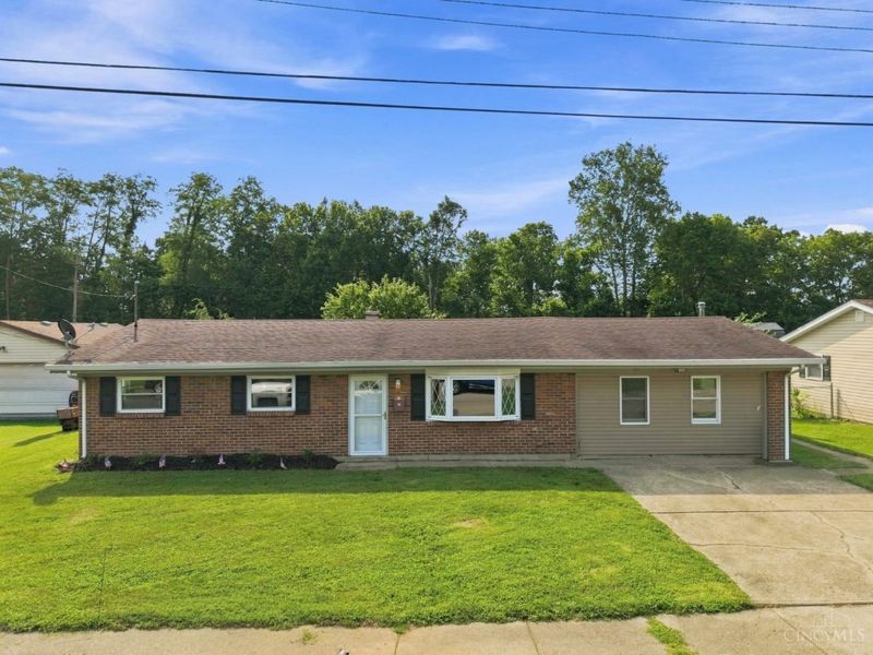 237 Linda Court, Trenton, OH 45067 Photo 4