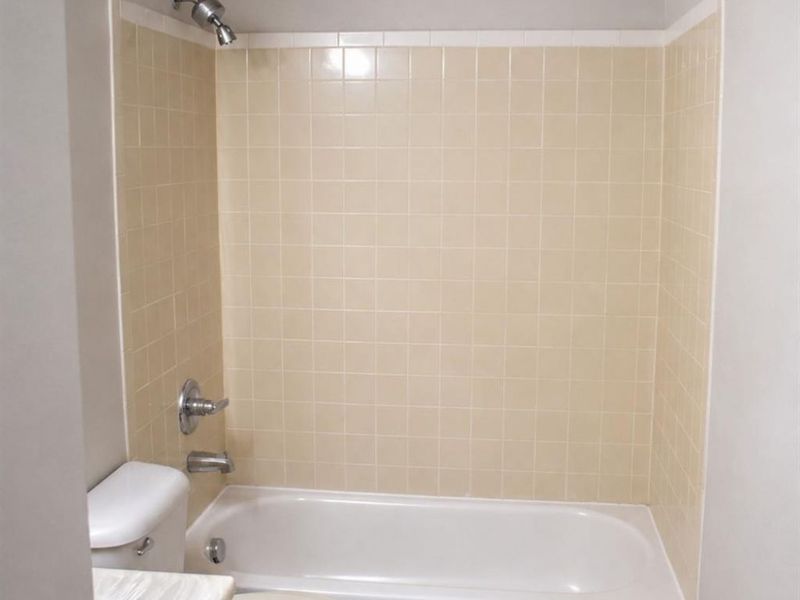 660 Straight Street, Cincinnati, OH 45219 Photo 17
