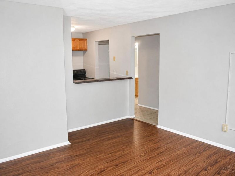 660 Straight Street, Cincinnati, OH 45219 Photo 22