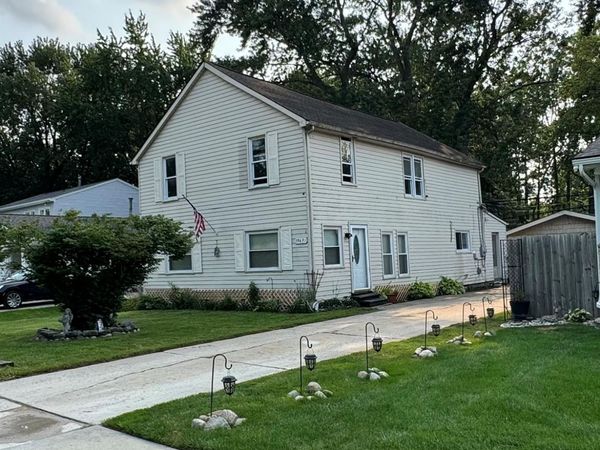 39691 Detroit Street, Harrison Township, Mi 48045