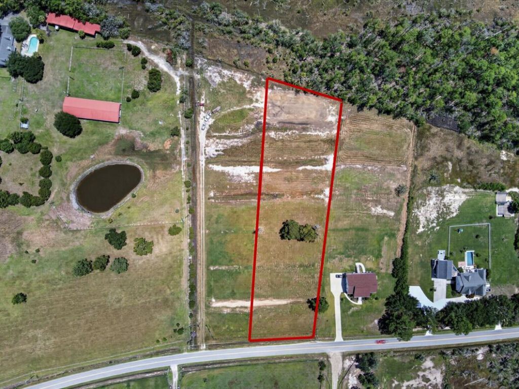 4818 Wilson Road Photo 5