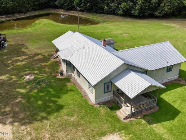 4331 N Chapel Hill Road, Edwards, MS 39066