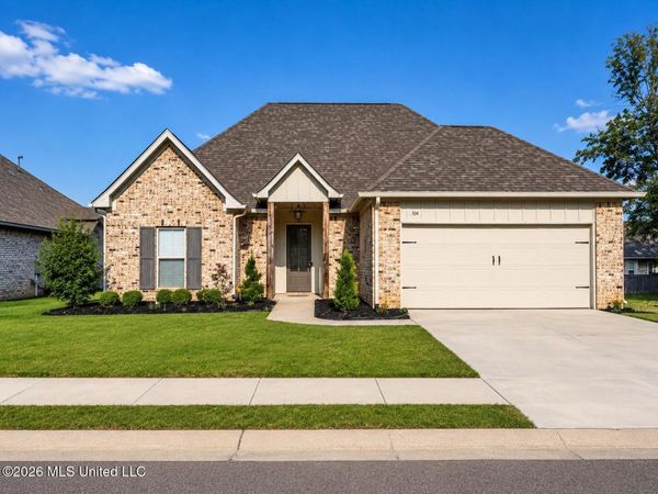 304 Buttonwood Lane, Canton, MS 39046