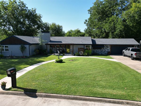 1800 6th Avenue SW, Ardmore, OK 73401