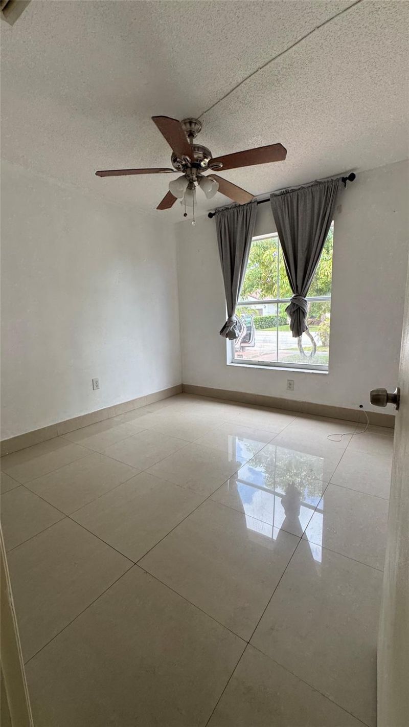 14332 SW 163rd Street, Miami, FL 33177 Photo