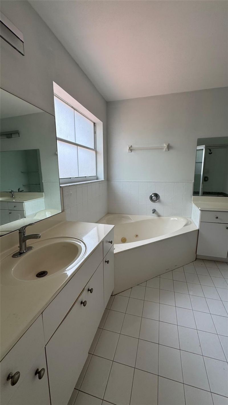 14332 SW 163rd Street, Miami, FL 33177 Photo
