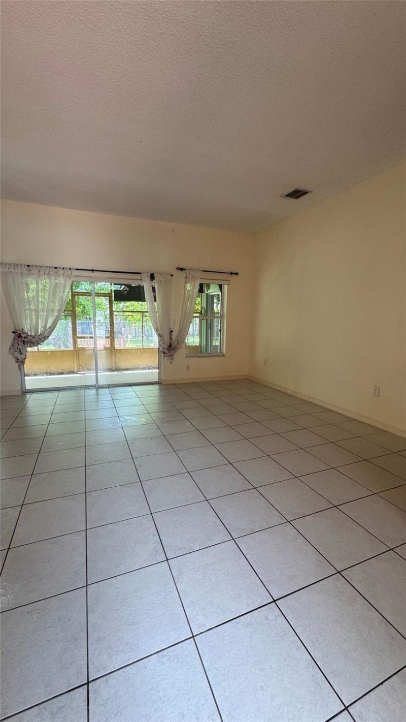 14332 SW 163rd Street, Miami, FL 33177 Photo